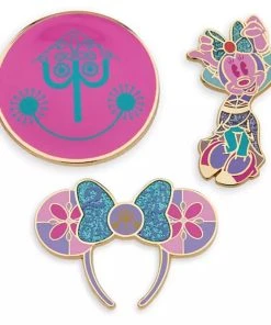 Disney Pin Set - It's A Small World - Main Attraction